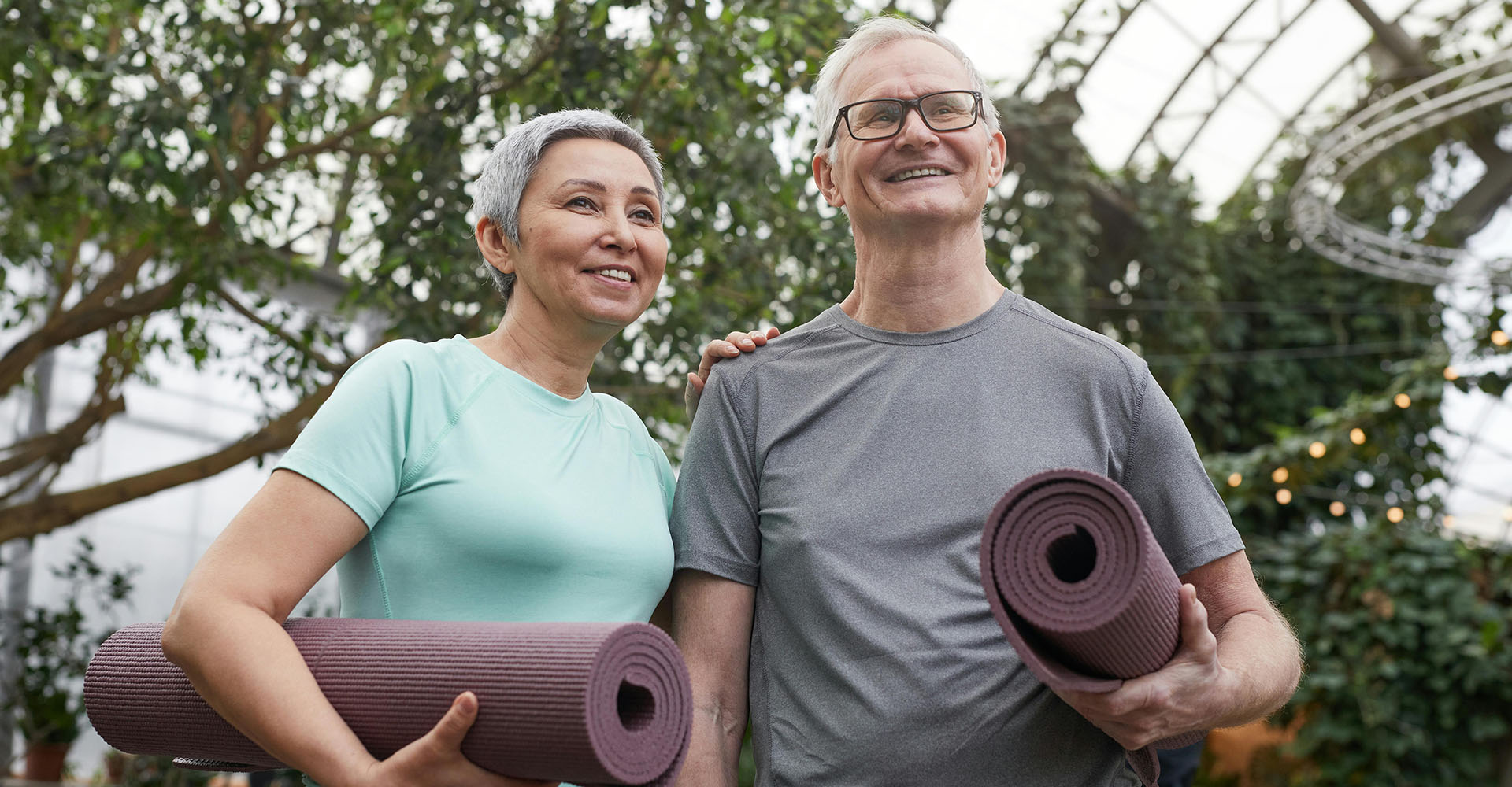 what are the safety guidelines for practicing yoga?